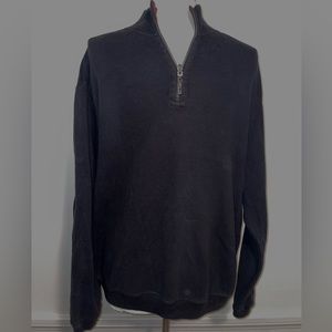 Tommy Bahama men’s size XL reversible sweater.